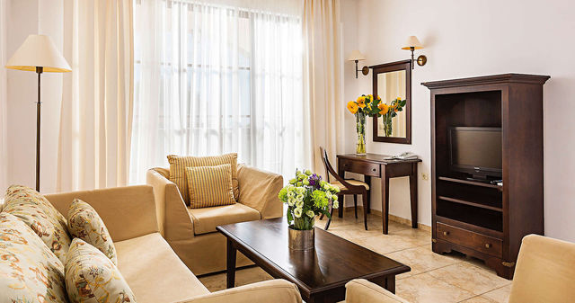Cliff Beach & Spa Resort - 1-bedroom apartment